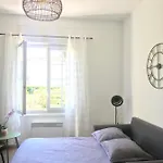 Apartament Grand F2 Quartier Les Plaines, Boulouris Proche Et Port Santa-lucia Saint-Raphaël